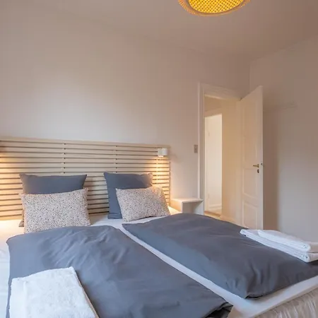 Apartment Apartment Sleeps 2 With Free Parking Aalborg