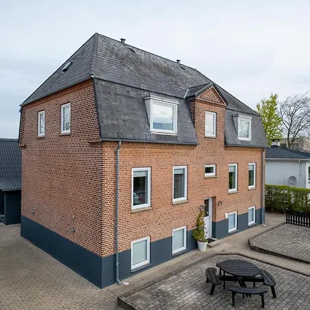 Apartment Sleeps 2 With Free Parking Appartamento Aalborg